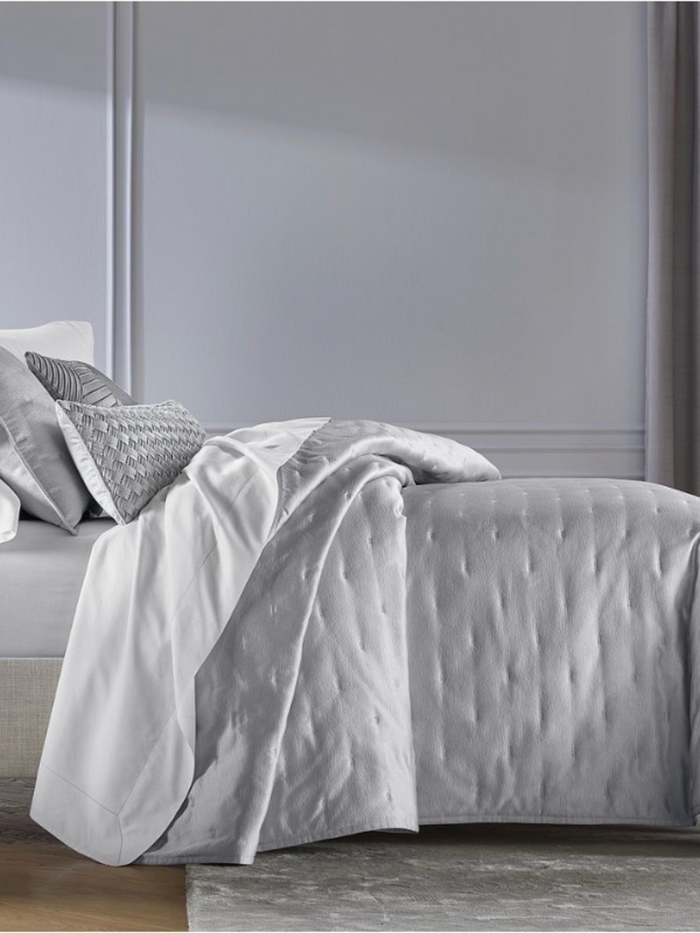 Hotel Collection Glint Silver Coverlet/ bedspread
Queen